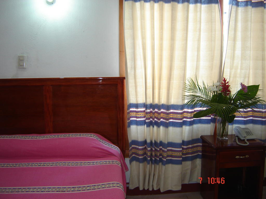 Hotel De Santiago Киапа де Корсо Стая снимка