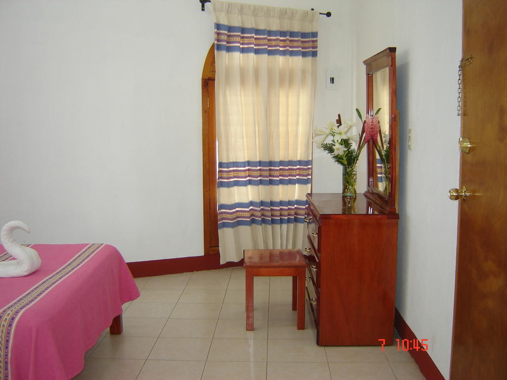 Hotel De Santiago Киапа де Корсо Стая снимка